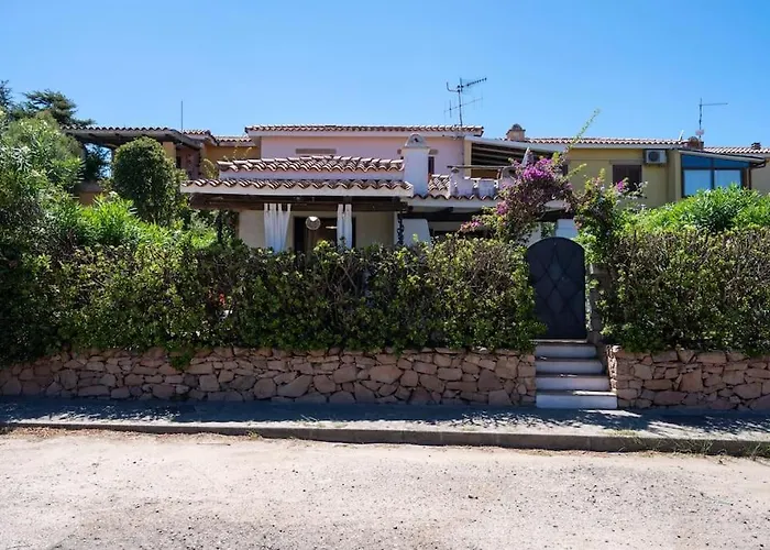 Villa In Stile Smeraldino, A 1 Minuto Dalla Cannigione