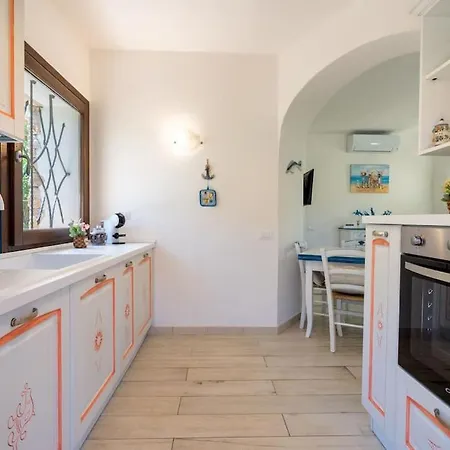 Villa In Stile Smeraldino, A 1 Minuto Dalla